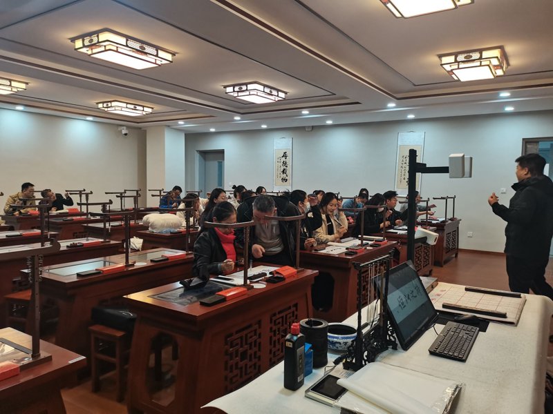 智慧书法教室:让传统文化教育焕发新生机